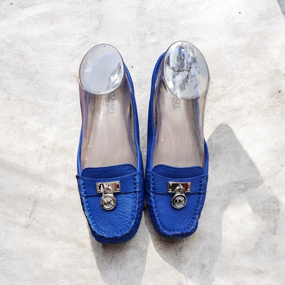 Michael Kors Blue Hamilton Pebbled Leather Loafers Size 6M Silver Hardware